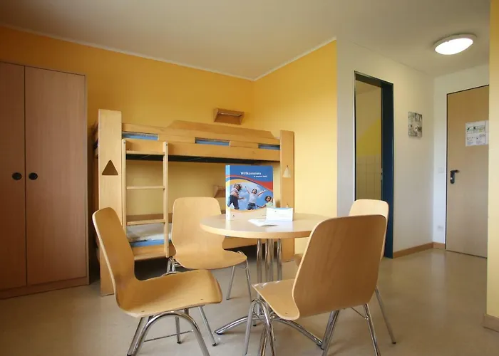 Jugendherberge Westerland Hostel *