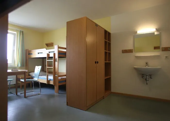 Hostal Jugendherberge Westerland *